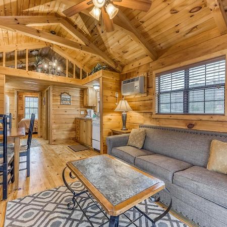 Smoky Bears Den Villa Sevierville Exterior photo